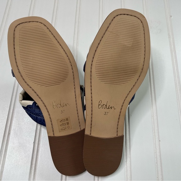 Boden Printed Satin Slide Sandals Blue White 37 US 6 NEW No box display. 1281 - Picture 5 of 5